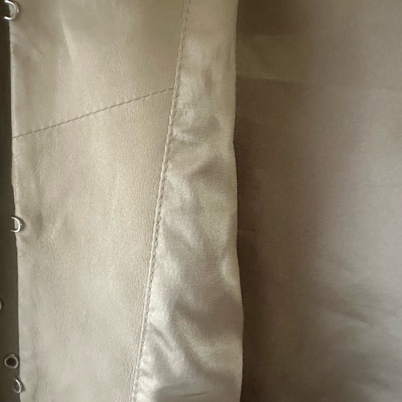 Butter soft light weight leather jacket - Picture 11 of 12